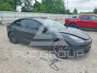 2022 Tesla Model 3 фото