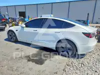 2022 Tesla Model 3 photo