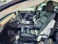 2022 Tesla Model 3 фото