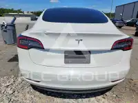 2022 Tesla Model 3 photo