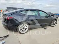 2022 Tesla Model 3 photo