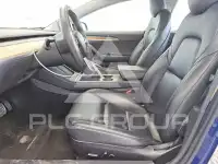 2022 Tesla Model 3 фото