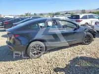2022 Tesla Model 3 фото