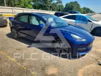 2022 Tesla Model 3 photo