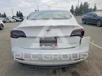 2022 Tesla Model 3 photo