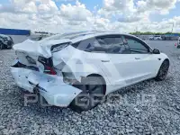 2022 Tesla Model 3 фото