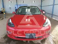 2022 Tesla Model 3 фото