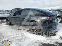 2022 Tesla Model 3 фото