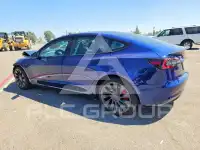 2022 Tesla Model 3 фото
