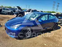 2022 Tesla Model 3 фото