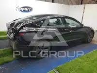 2022 Tesla Model 3 фото