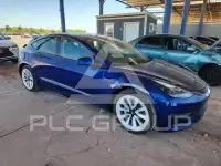 2022 Tesla Model 3 фото
