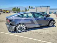 2022 Tesla Model 3 фото