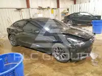2022 Tesla Model 3 фото