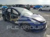2022 Tesla Model 3 фото