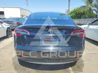 2022 Tesla Model 3 photo