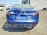 2022 Tesla Model 3 фото