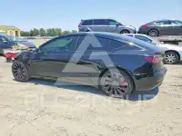 2022 Tesla Model 3 фото