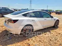 2022 Tesla Model 3 фото