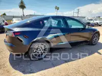 2022 Tesla Model 3 фото