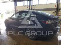 2022 Tesla Model 3 фото