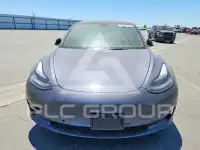 2022 Tesla Model 3 photo