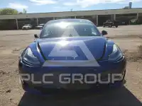 2022 Tesla Model 3 фото