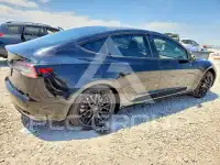 2022 Tesla Model 3 фото