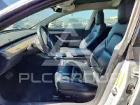 2022 Tesla Model 3 photo
