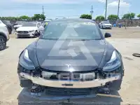 2022 Tesla Model 3 фото