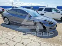 2022 Tesla Model 3 photo
