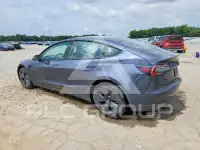 2022 Tesla Model 3 фото