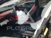 2022 Tesla Model 3 фото