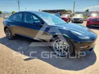2022 Tesla Model 3 фото