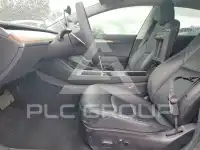 2022 Tesla Model 3 фото