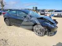 2022 Tesla Model 3 фото