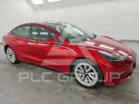 2022 Tesla Model 3 фото
