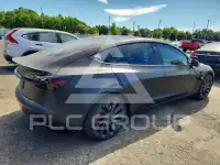 2022 Tesla Model 3 photo