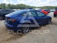 2022 Tesla Model 3 фото
