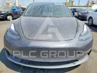 2022 Tesla Model 3 фото