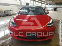 2022 Tesla Model 3 фото