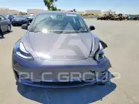 2022 Tesla Model 3 фото