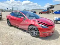 2022 Tesla Model 3 фото