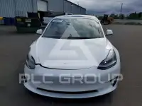 2022 Tesla Model 3 photo