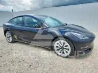 2022 Tesla Model 3 фото
