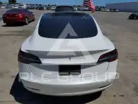 2022 Tesla Model 3 photo