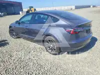 2022 Tesla Model 3 photo