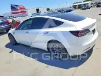 2022 Tesla Model 3 photo