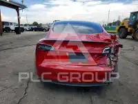 2022 Tesla Model 3 фото