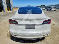 2022 Tesla Model 3 photo